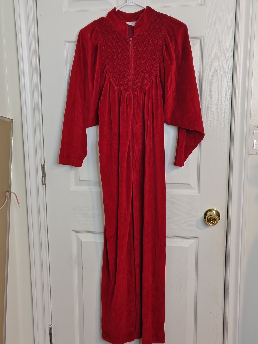 Vintage Deep Red Velvet Long Sleeve Maxi Nightgown Size XS/S